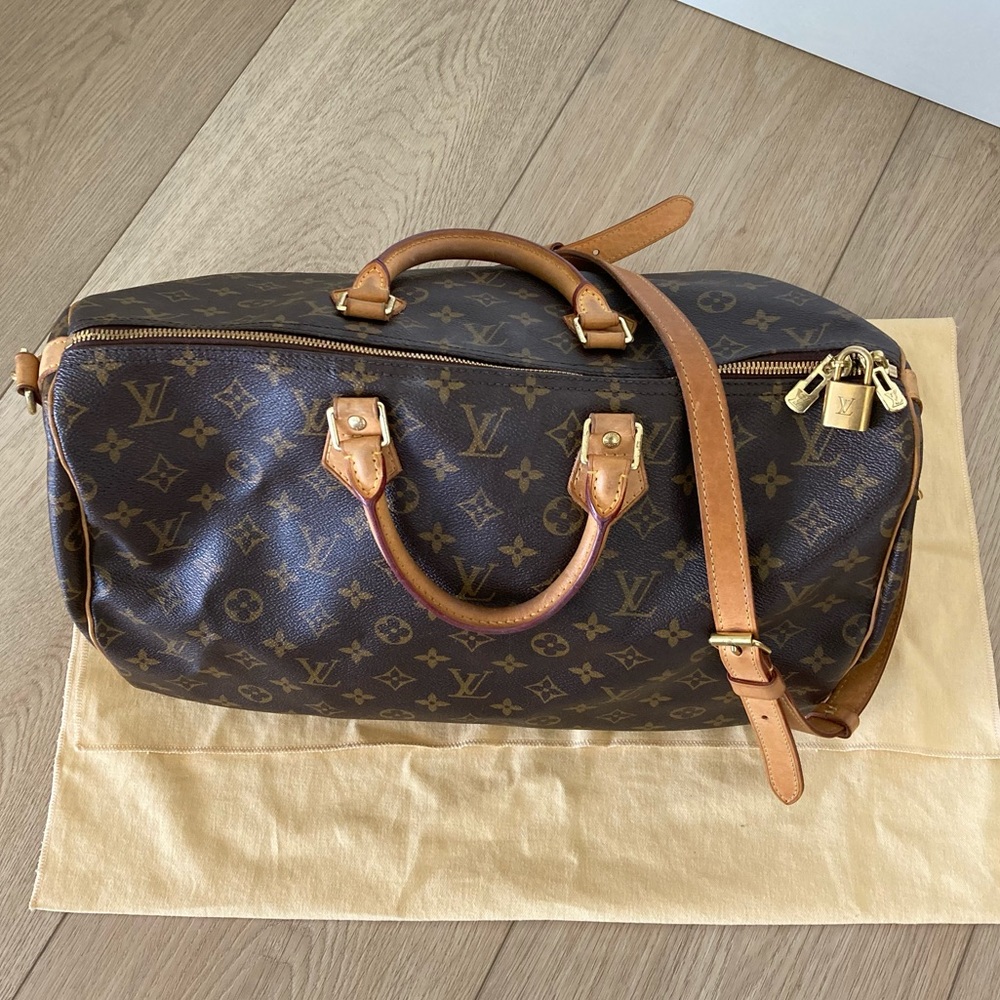 Louis Vuitton speedy 40